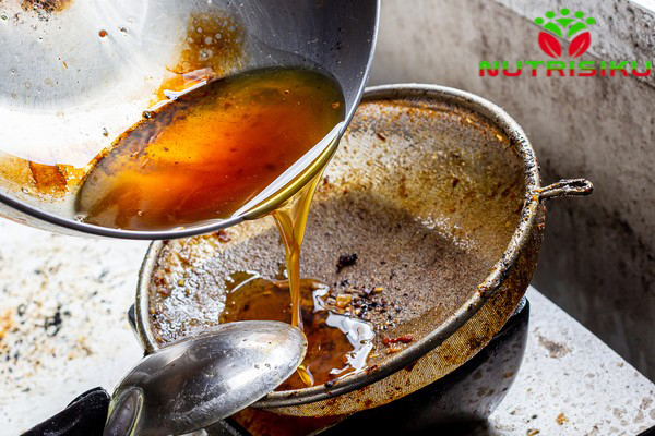 Bahaya Menggunakan Minyak Goreng Bekas untuk Kesehatan